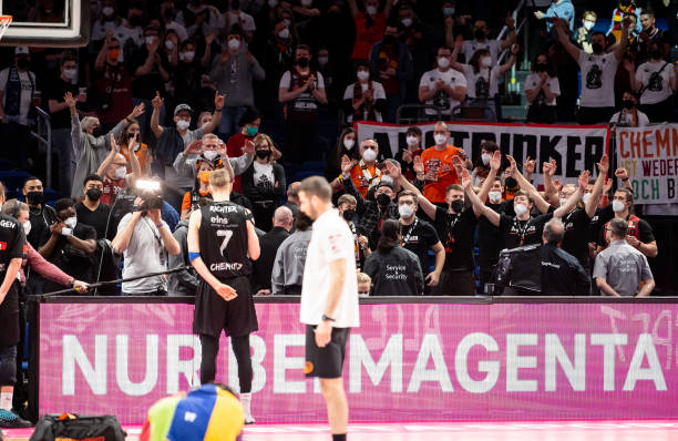 的比赛中鲜 的比赛中鲜